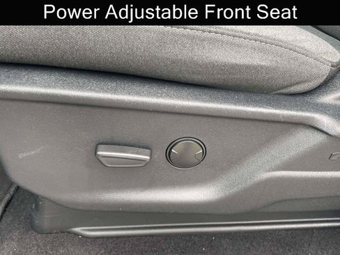 Used 2025 Ford F150 XLT w/ Equipment Group 301A Standard AWD/4WD image 13
