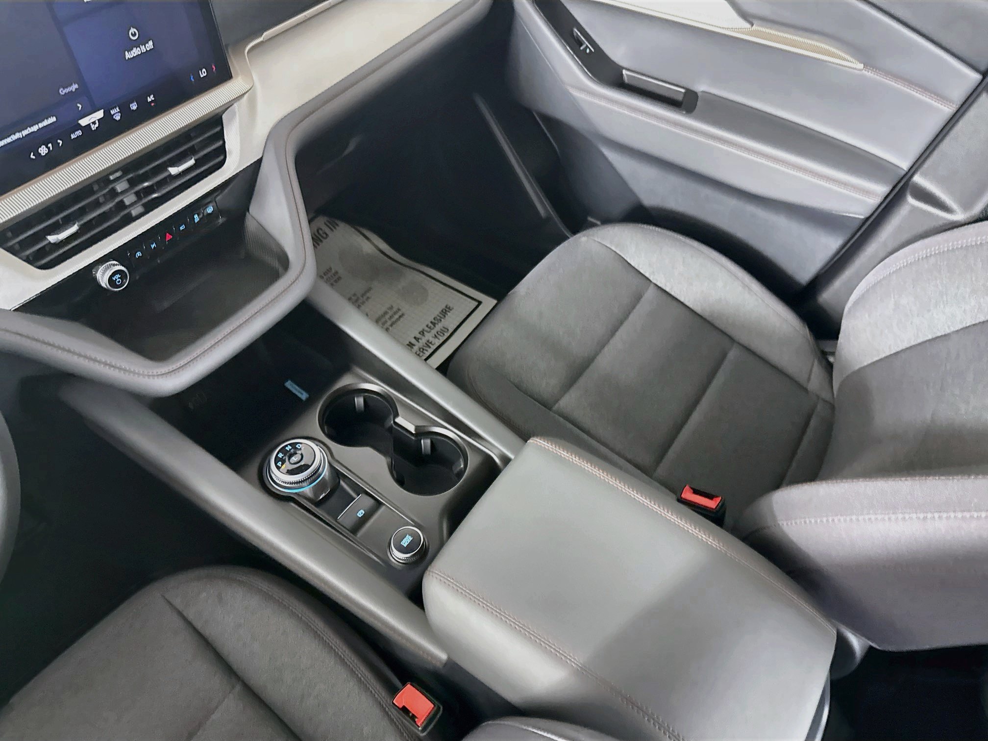 Used 2026 Ford Explorer Active RWD image 27