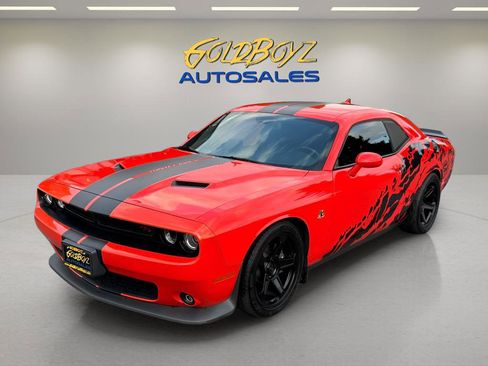 Used 2017 Dodge Challenger R/T Scat Pack image 12