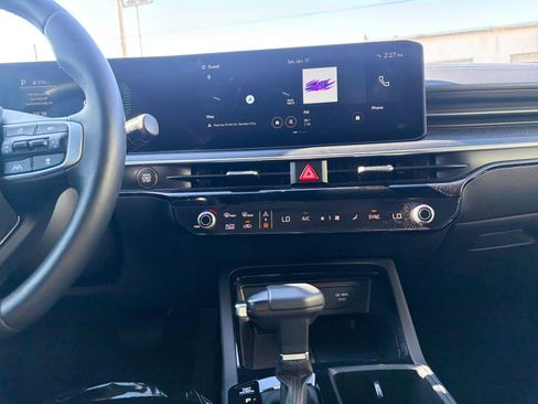 Used 2025 Kia K5 GT-Line w/ GT-Line Premium Package image 28