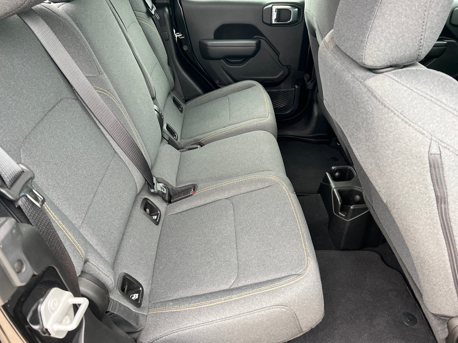 Used 2025 Jeep Gladiator Sport AWD/4WD image 18