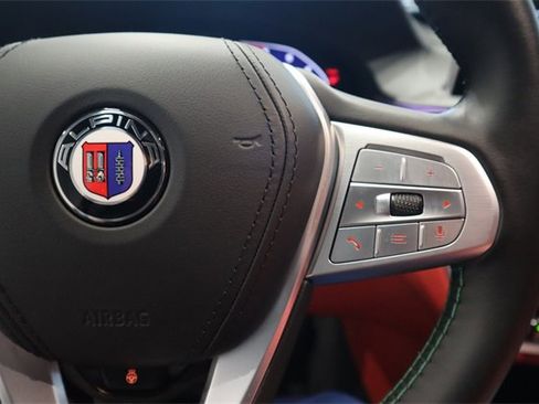 Certified 2022 BMW ALPINA B7 xDrive w/ Luxury Rear Seating Package image 28