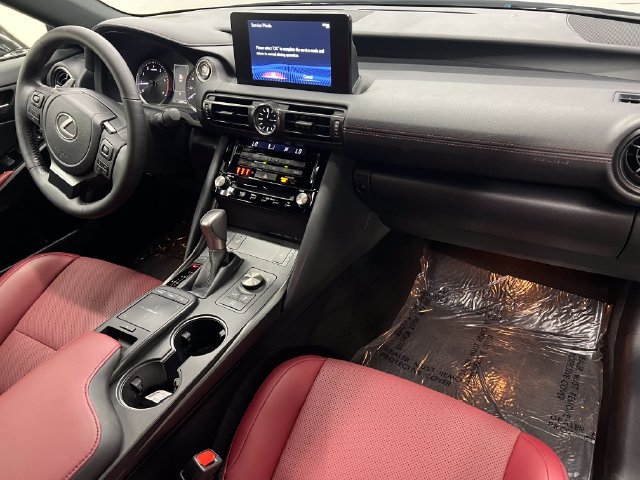 Certified 2025 Lexus IS 300 F Sport RWD image 12