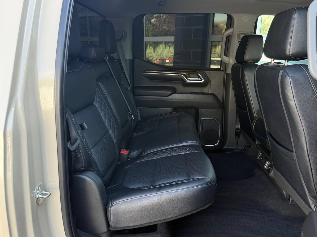 Used 2023 GMC Sierra 1500 Elevation AWD/4WD image 38