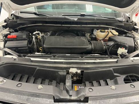 Certified 2023 Chevrolet Suburban RST image 17