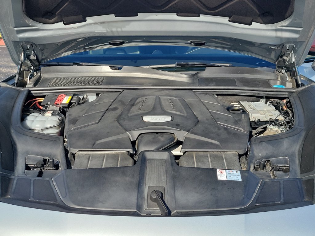 Used 2021 Porsche Cayenne AWD/4WD image 37