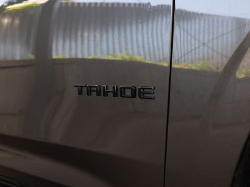 Used 2021 Chevrolet Tahoe RST w/ Luxury Package AWD/4WD image 11
