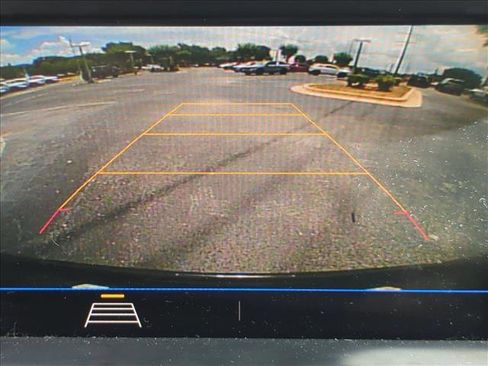 Used 2020 GMC Terrain SLE FWD image 11