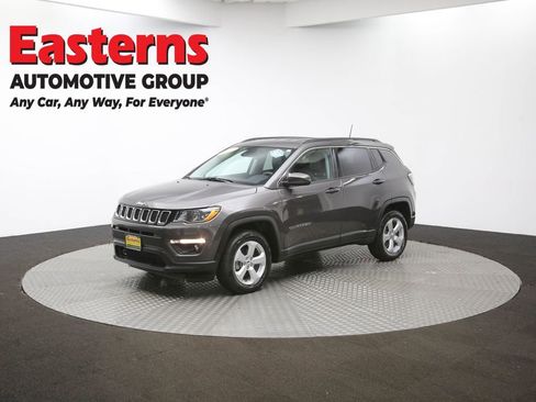 Used 2021 Jeep Compass Latitude w/ Driver Assistance Group image 54