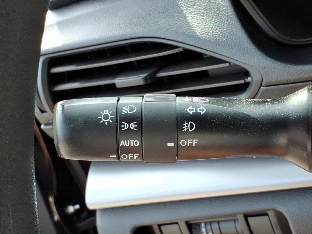 Used 2024 Subaru Impreza 2.0i Sport AWD/4WD image 20