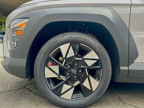 New 2025 Hyundai Kona SEL FWD image 10