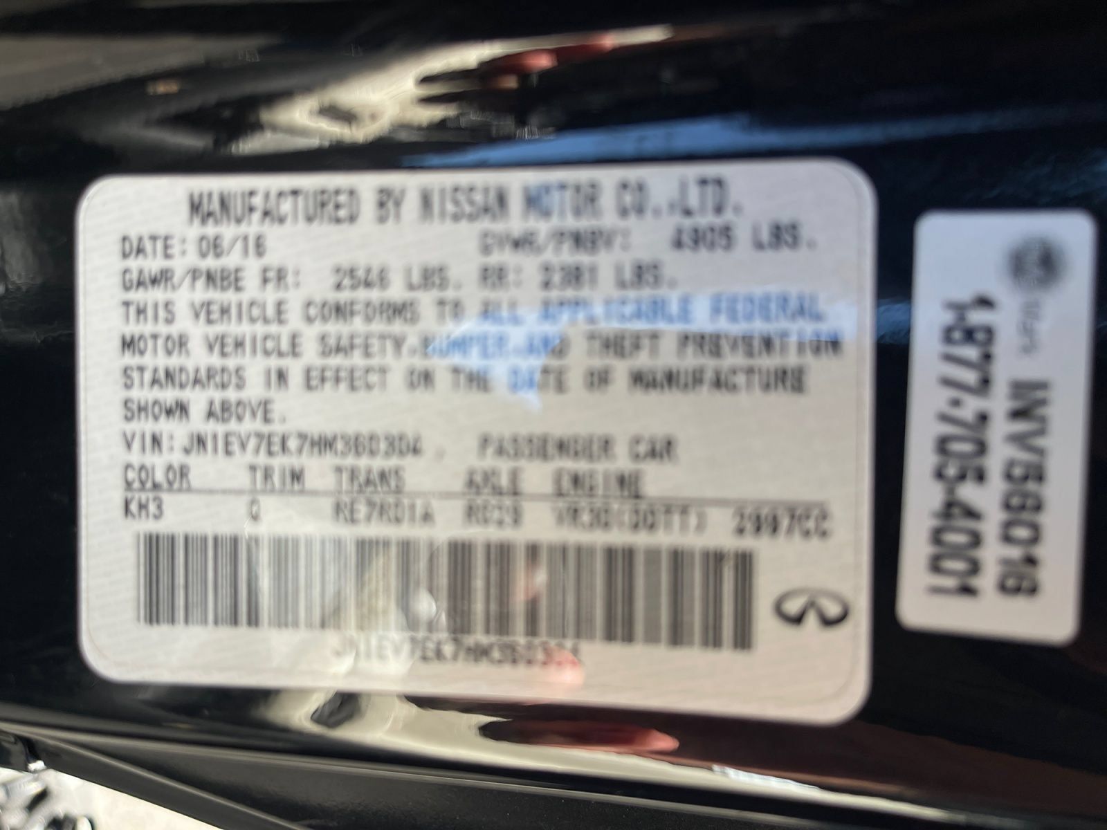 Used 2017 INFINITI Q60 3.0t w/ Premium Plus Package 3.0T RWD image 16