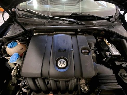 Used 2013 Volkswagen Passat 2.5 S image 25