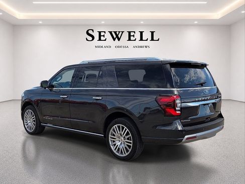 Used 2023 Ford Expedition Max Platinum AWD/4WD image 3