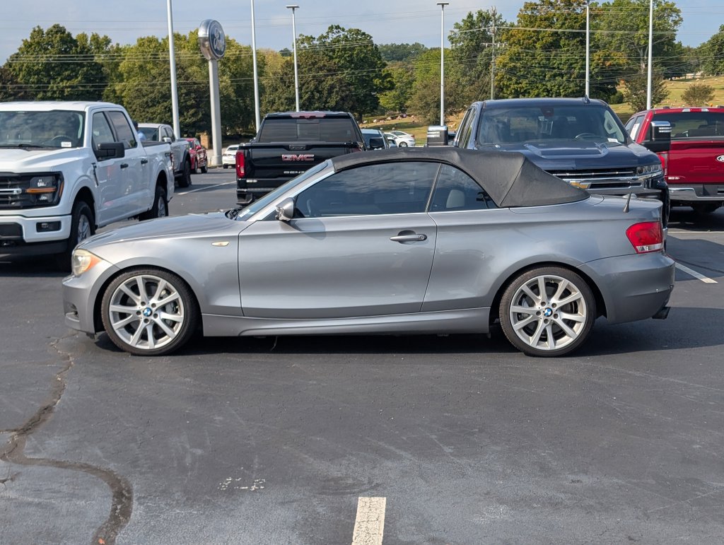 Used 2012 BMW 135i Convertible RWD image 5