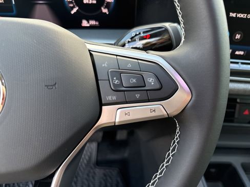 New 2025 Volkswagen Tiguan S image 13