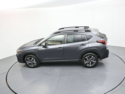 Used 2024 Subaru Crosstrek 2.0i Premium w/ Crosstrek Mirror Package AWD/4WD image 25