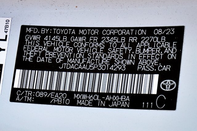 Used 2023 Toyota Prius Limited FWD image 14