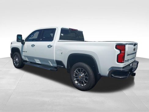 New 2026 Chevrolet Silverado 2500 LTZ w/ LTZ Plus Package AWD/4WD image 3