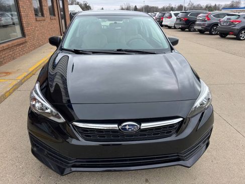 Used 2020 Subaru Impreza 2.0i image 2