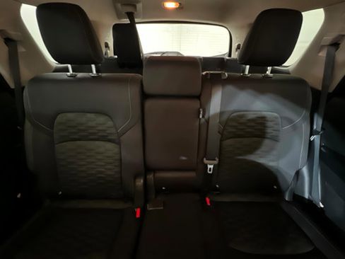 Used 2022 Nissan Pathfinder SV w/ SV Black Package image 26