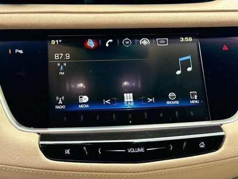 Used 2018 Cadillac XT5 Platinum AWD/4WD image 31