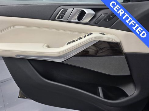 Certified 2023 BMW X5 xDrive40i w/ M Sport Package image 25