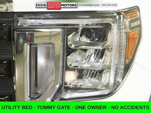 Used 2020 GMC Sierra 2500 2WD Regular Cab w/ Convenience Package image 15