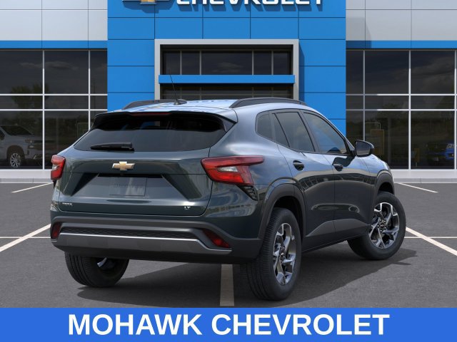 New 2026 Chevrolet Trax LT w/ Driver Confidence Package FWD image 4