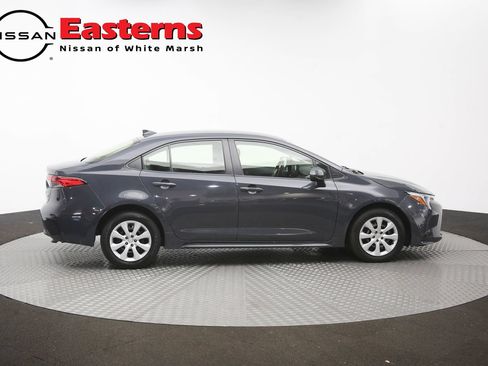 Used 2023 Toyota Corolla LE w/ Carpet Mat Package (TMS) FWD image 39