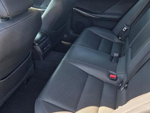 Used 2015 Lexus IS 350 image 9