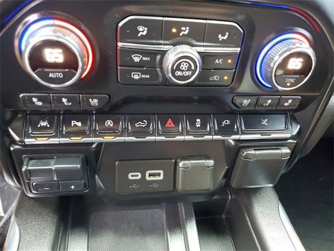 Used 2020 Chevrolet Silverado 1500 High Country w/ Technology Package image 24