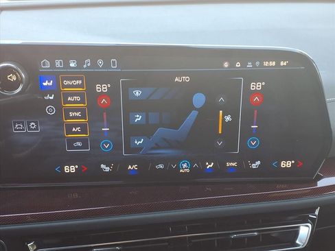 New 2026 Chevrolet Traverse Z71 image 13