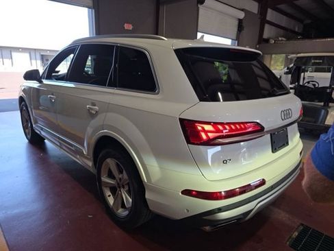Used 2025 Audi Q7 3.0T Premium AWD/4WD image 2
