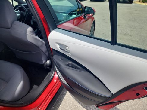 Used 2021 Toyota Corolla SE FWD image 22