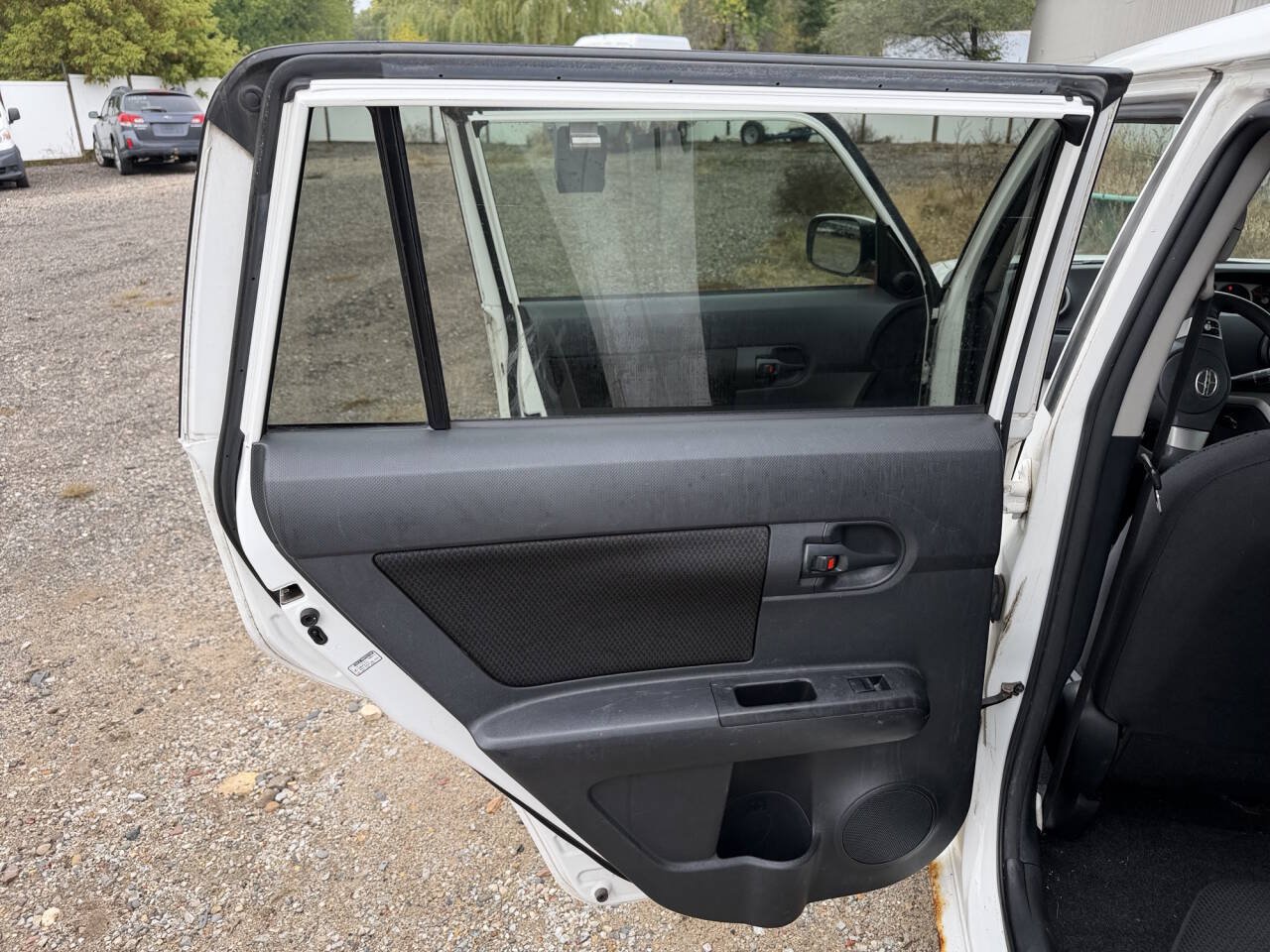 Used 2010 Scion xB FWD image 22