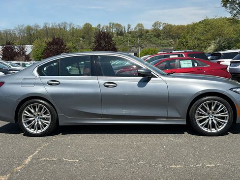 Used 2024 BMW 330i xDrive Sedan w/ Convenience Package AWD/4WD image 5