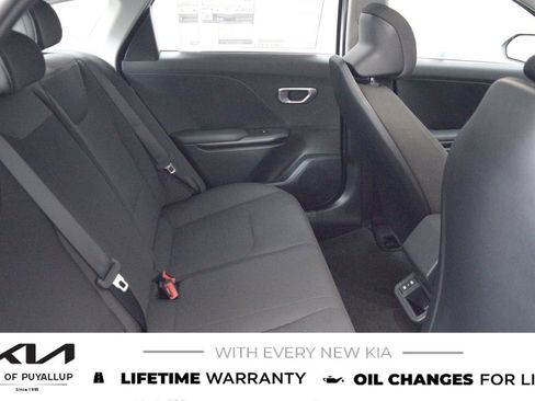 New 2026 Kia K4 LXS image 14