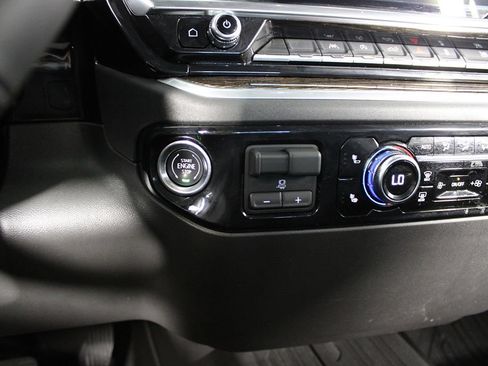 Used 2026 GMC Sierra 1500 Elevation w/ Elevation Select Package AWD/4WD image 24