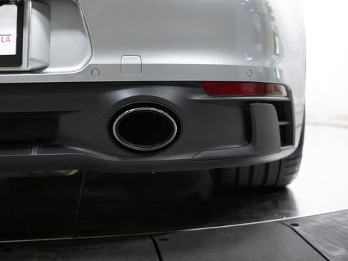 Certified 2022 Porsche 911 Targa 4 GTS AWD/4WD image 20