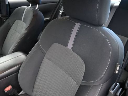Used 2024 Nissan Sentra SV FWD image 18