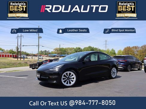 Used 2023 Tesla Model 3 Standard Range image 1