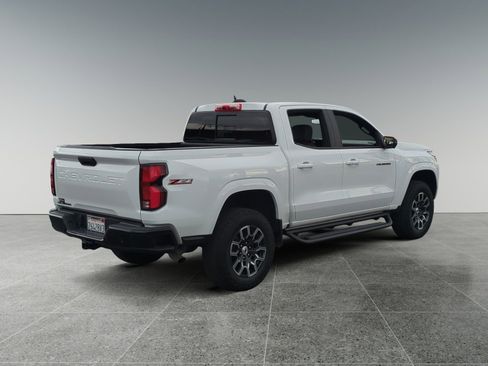 Used 2023 Chevrolet Colorado Z71 w/ Z71 Convenience Package 2 image 5