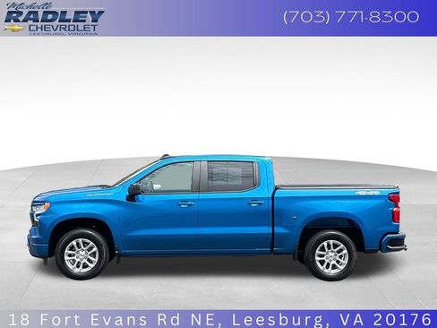 Used 2023 Chevrolet Silverado 1500 RST AWD/4WD image 2