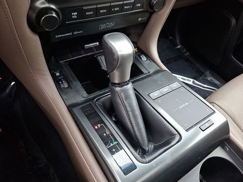 Used 2022 Lexus GX 460 Premium AWD/4WD image 17