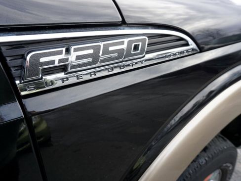 Used 2014 Ford F350 Lariat image 6