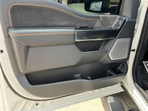 Used 2024 Ford F250 Platinum AWD/4WD image 12