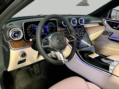 New 2026 Mercedes-Benz C 300 4MATIC Sedan image 9
