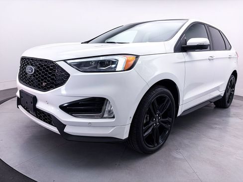 Used 2020 Ford Edge ST w/ Equipment Group 401A AWD/4WD image 13