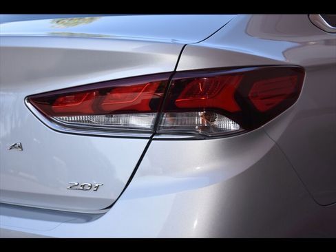 Used 2019 Hyundai Sonata Limited image 53